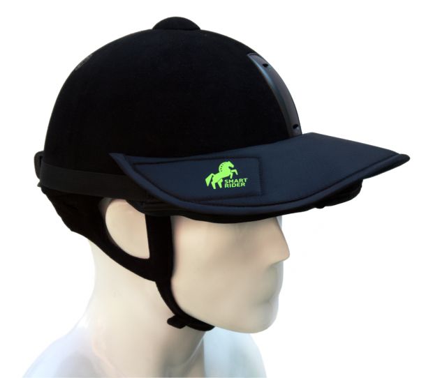 02_daszek na kask z boku z logo.png